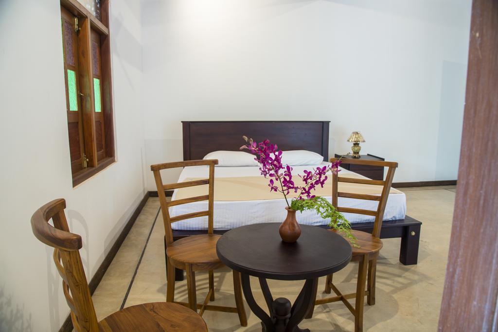Villa Eco Pearl 히카두와 외부 사진